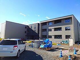 シャーメゾンステージ筑摩  ｜ 長野県松本市筑摩３丁目（賃貸マンション1LDK・3階・54.87㎡） その1