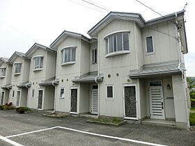 犬飼マンション  ｜ 長野県松本市大字島内（賃貸一戸建3LDK・1階・72.25㎡） その1