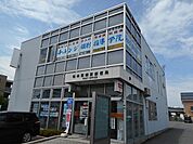 郵便局「松本筑摩東郵便局まで290m」