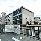 小学校「松本市立源池小学校まで759m」