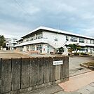 小学校「松本市立鎌田小学校まで1901m」
