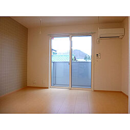 ウィット新町Ａ棟 2階1LDKのリビング/ダイニング