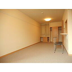 レオパレスセントラルパーク 2階1LDKのリビング/ダイニング