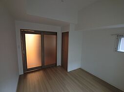 プレサンスタワー北浜 307 3階1DKのリビング/ダイニング