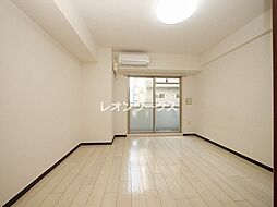 インベスト北梅田 903 9階1Kのリビング/ダイニング