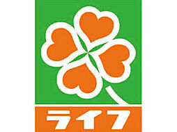 ライフ関目店 787m