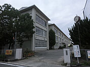 龍野西中学校