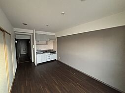 リアライズ加古川I 3階2LDKのリビング/ダイニング