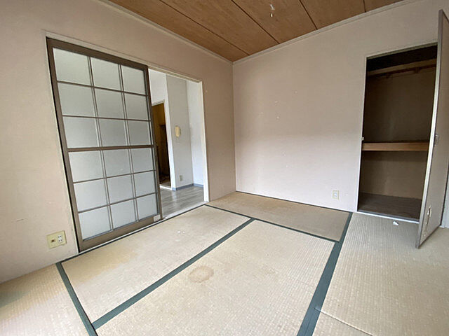 寝室