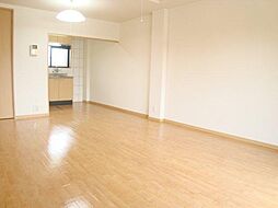 JR東海道・山陽本線 能登川駅 バス20分 香之庄停下車 徒歩10分の賃貸アパート 2階1LDKのリビング/ダイニング