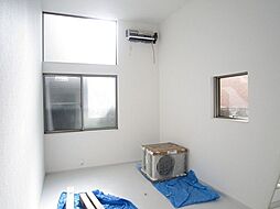 アプリコット 101 1階ワンルームのリビング/ダイニング