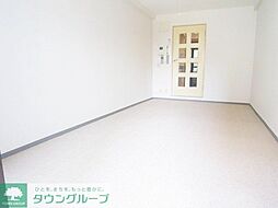 グローリア初穂新小岩 507 5階1Kのリビング/ダイニング