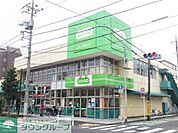 ミニコープ小岩店 徒歩8分。スーパー 640m