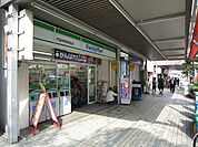 ファミリーマート門前仲町店 200m