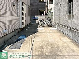 6 / 9