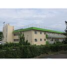 小学校「成田市立新山小学校まで230ｍ」
