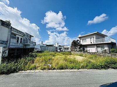 外観：【新価格】浦添市当山1丁目！建築条件なし！土地面積64.19坪・更地♪