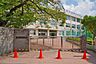 周辺：中野区立緑野中学校 徒歩6分。 450m