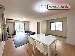 愛西市渕高町蔭島 リビング