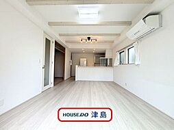 津島市橘町3丁目：リビング