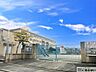 周辺：福岡市立美和台小学校 徒歩21分。車で7～8分と、送迎や訪問が必要な際も安心の距離です◎ 1500m