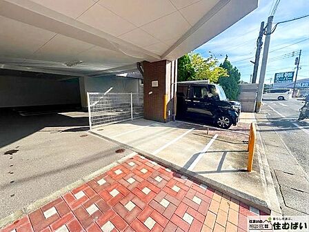 バイク置き場