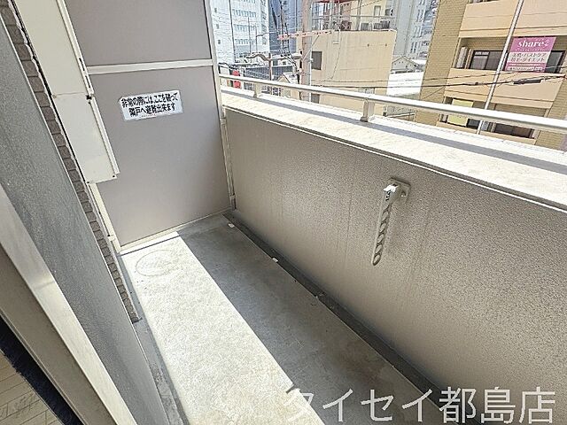 バルコニー