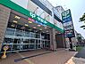 周辺：歩いてすぐのサミットには、ドラッグストア、100円ショップ、回転ずし、バッティングセンター、横浜銀行ＡＴＭ、診療所が同じ施設内にあります。