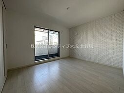 近鉄大阪線 鶴橋駅 徒歩9分の賃貸アパート 3階1LDKのリビング/ダイニング