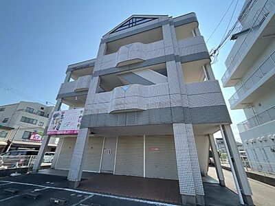 外観:外観写真(昼) 外観:外観写真(昼)