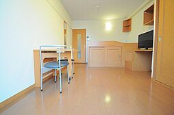 レオパレスひだまり 108 1階1Kのリビング/ダイニング