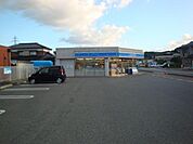 ローソン日高上石店まで451ｍ