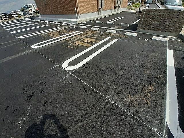 6 / 10