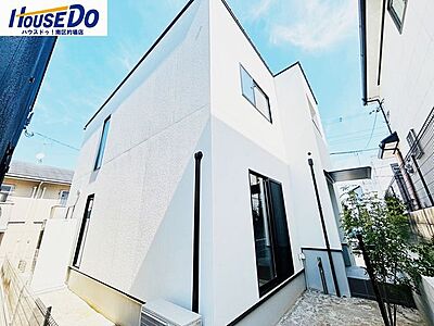 外観:春日西小・中学校まで徒歩5分の距離です!周辺にはスーパーやコンビニなどの生活環境も良好です!(ハウスドゥ!南区的場店) 外観:春日西小・中学校まで徒歩5分の距離です!周辺にはスーパーやコンビニなどの生活環境も良好です!(ハウスドゥ!南区的場店)