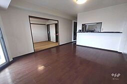 エーベル伊丹弐番館 3LDKのリビング/ダイニング