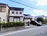 外観：〜物件の外観（南西側から）〜★駅からバス乗車約14分・徒歩4分！★天神川近くの閑静な住宅地！★南付け道路で採光良好！★敷地面積約49坪！★接道間口約11.8m！