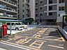 駐車場：～敷地内駐車場（機械式）～空き状況に関しましては日々変動いたしますので、お気軽に担当者までお問い合わせ下さいませ。出入口が広いので、お車も停めやすそうです！