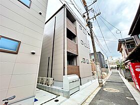 パルティーレ戸畑  ｜ 福岡県北九州市戸畑区千防3丁目（賃貸アパート1LDK・2階・28.17㎡） その1