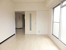 江崎ビル 3階1LDKのリビング/ダイニング