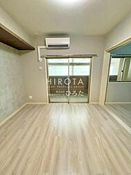 ウイングス西本町 13階2LDKのリビング/ダイニング