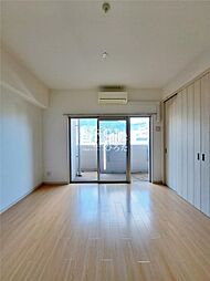 ウィングス八幡駅前 8階1LDKのリビング/ダイニング