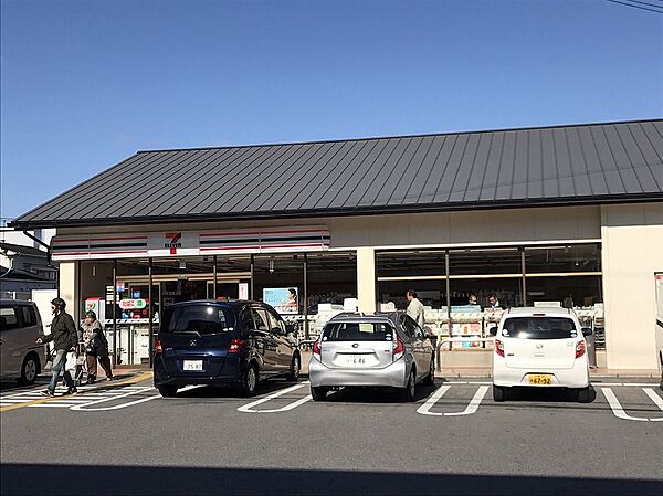 画像20:セブンイレブン 西野八幡田町店（467m）
