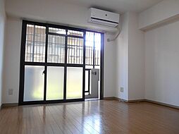 カンタル中書島（旧：チャプターフェローズ） 1階1Kのリビング/ダイニング