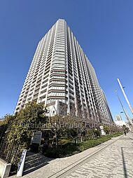 制震構造のタワーマンション