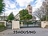 周辺：春日部市立上沖小学校 徒歩9分。 715m