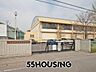周辺：上尾市立大石中学校 徒歩8分。 600m