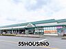 周辺：マルエツ上尾井戸木店 徒歩10分。 740m