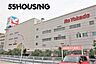 周辺：イトーヨーカドー久喜店 徒歩10分。 738m