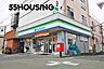 周辺：ファミリーマート春日部一ノ割店 徒歩8分。 620m