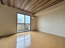 グラン・ドミール古賀B棟 3階2LDKのリビング/ダイニング